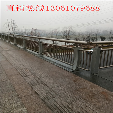 菏泽不锈钢复合管栏杆价格