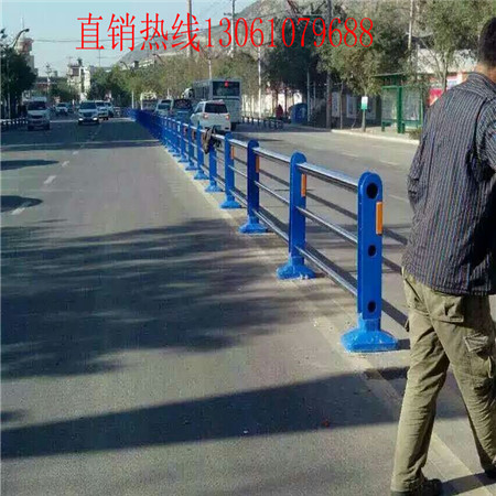 淮安复合管公路防撞栏杆主要分类