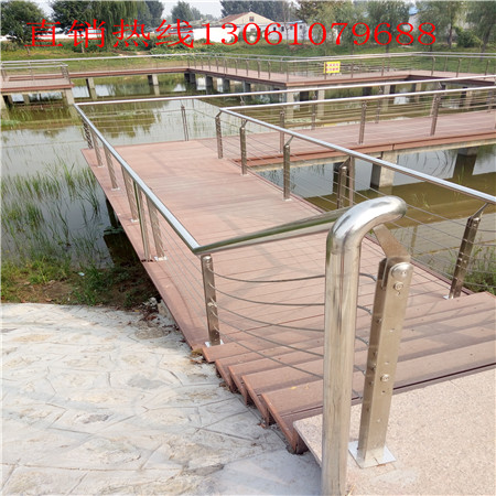 东台不锈钢复合管栏杆价格